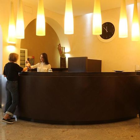 Hotel Europa Foggia Kültér fotó