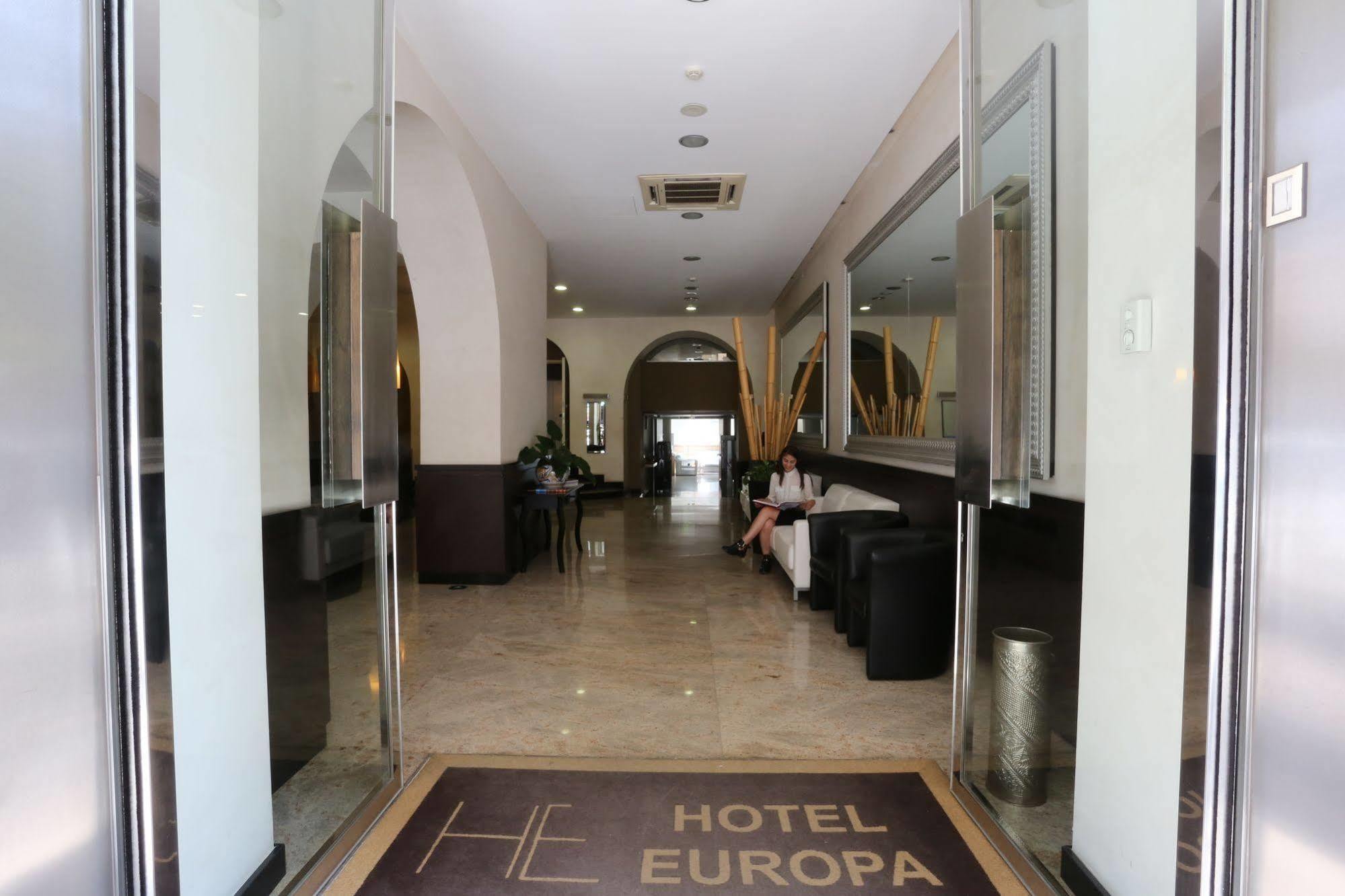 Hotel Europa Foggia Kültér fotó